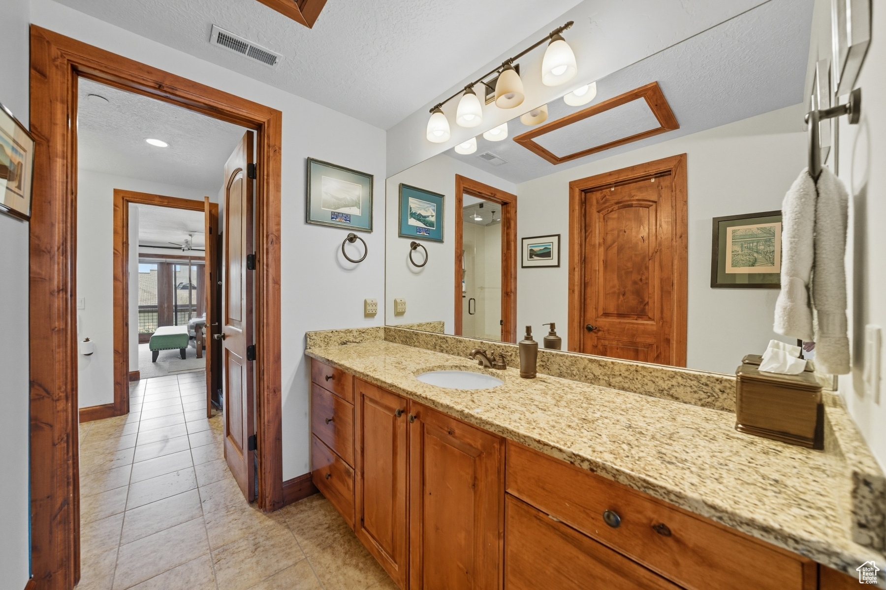 SHORES PLAT B - Residential