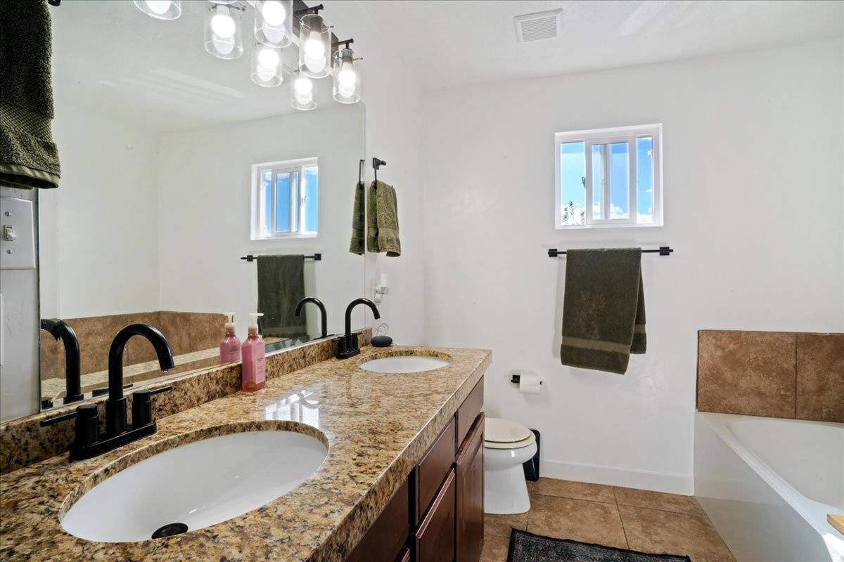 VILLAS AT MAPLEWOOD - Residential