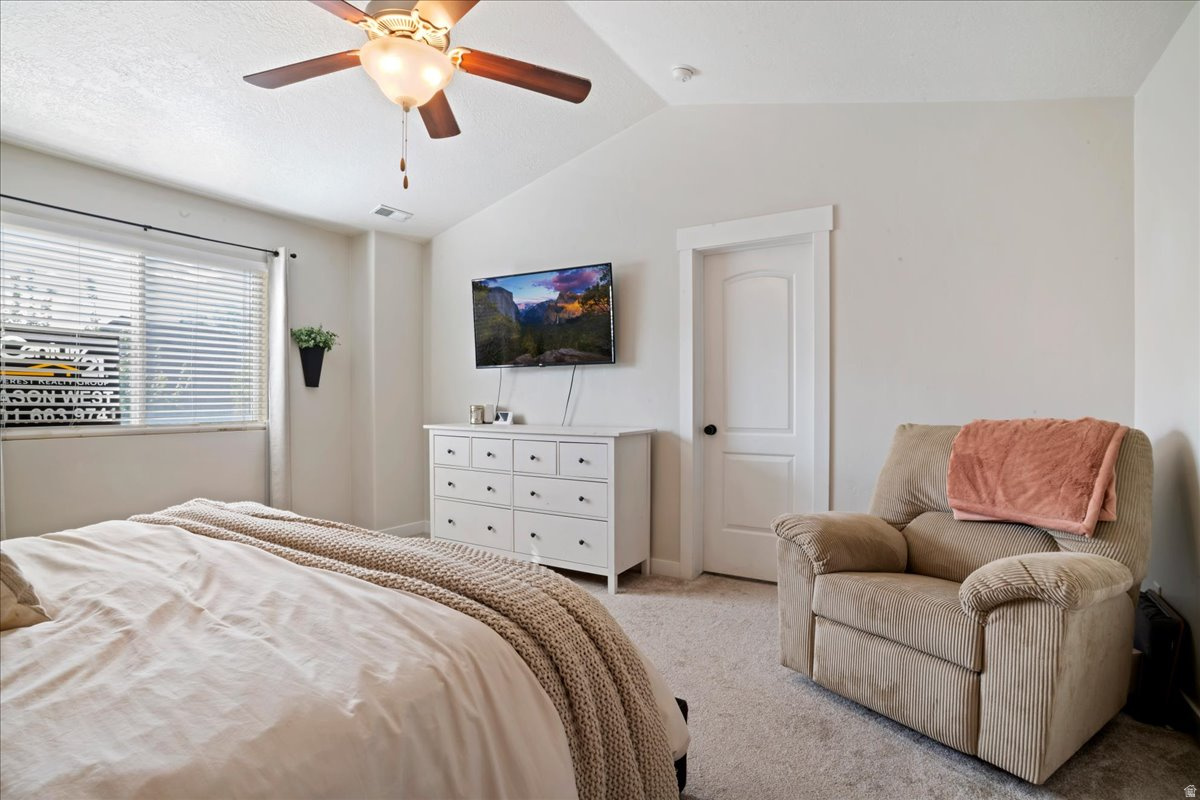 VILLAS AT MAPLEWOOD - Residential