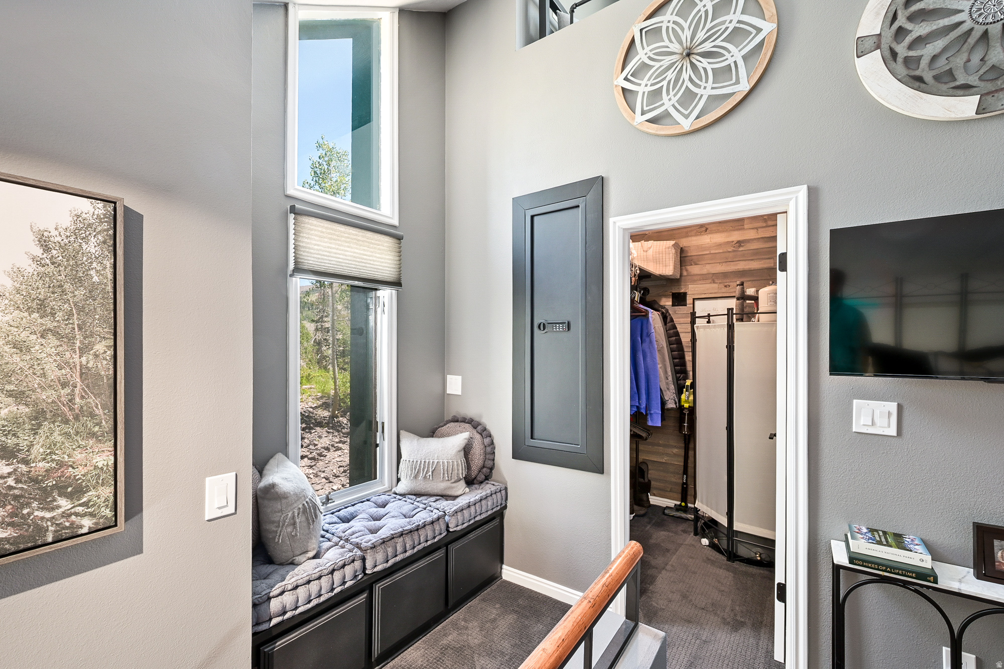 CEDAR VILLAGE CONDOMINIUMS - Residential