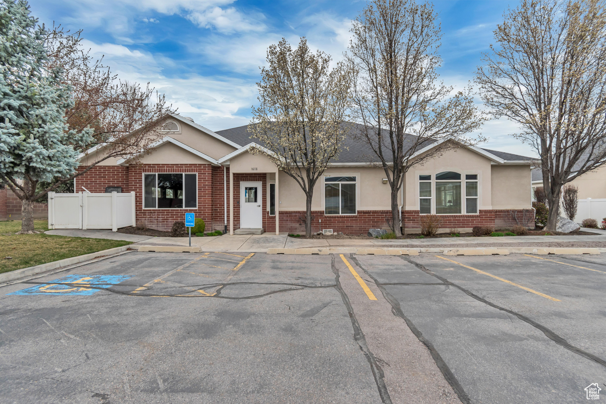1673 W Peaceful Cir, South Jordan, Utah image 32