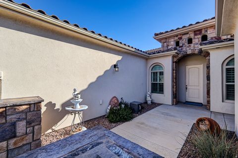 Tiny photo for 2030 N RESERVE PKWY, Washington, UT 84780 (MLS # 2135516)