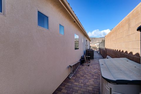 Tiny photo for 2030 N RESERVE PKWY, Washington, UT 84780 (MLS # 2135516)