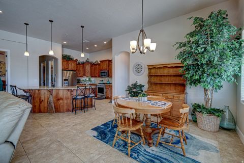 Tiny photo for 2030 N RESERVE PKWY, Washington, UT 84780 (MLS # 2135516)