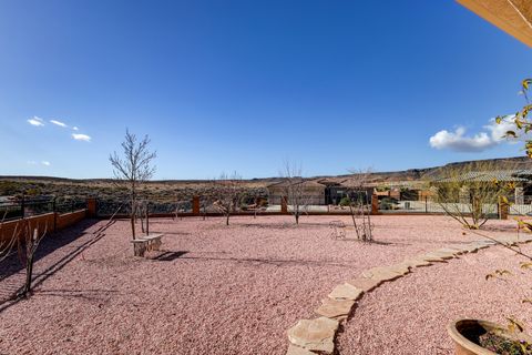 Tiny photo for 2030 N RESERVE PKWY, Washington, UT 84780 (MLS # 2135516)