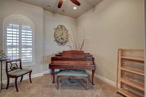 Tiny photo for 2030 N RESERVE PKWY, Washington, UT 84780 (MLS # 2135516)