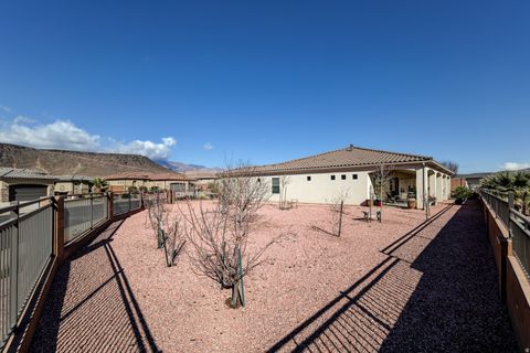 Tiny photo for 2030 N RESERVE PKWY, Washington, UT 84780 (MLS # 2135516)
