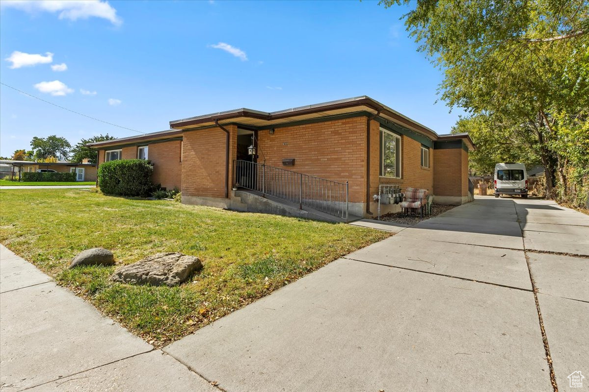 MEADOWS - Residential Income