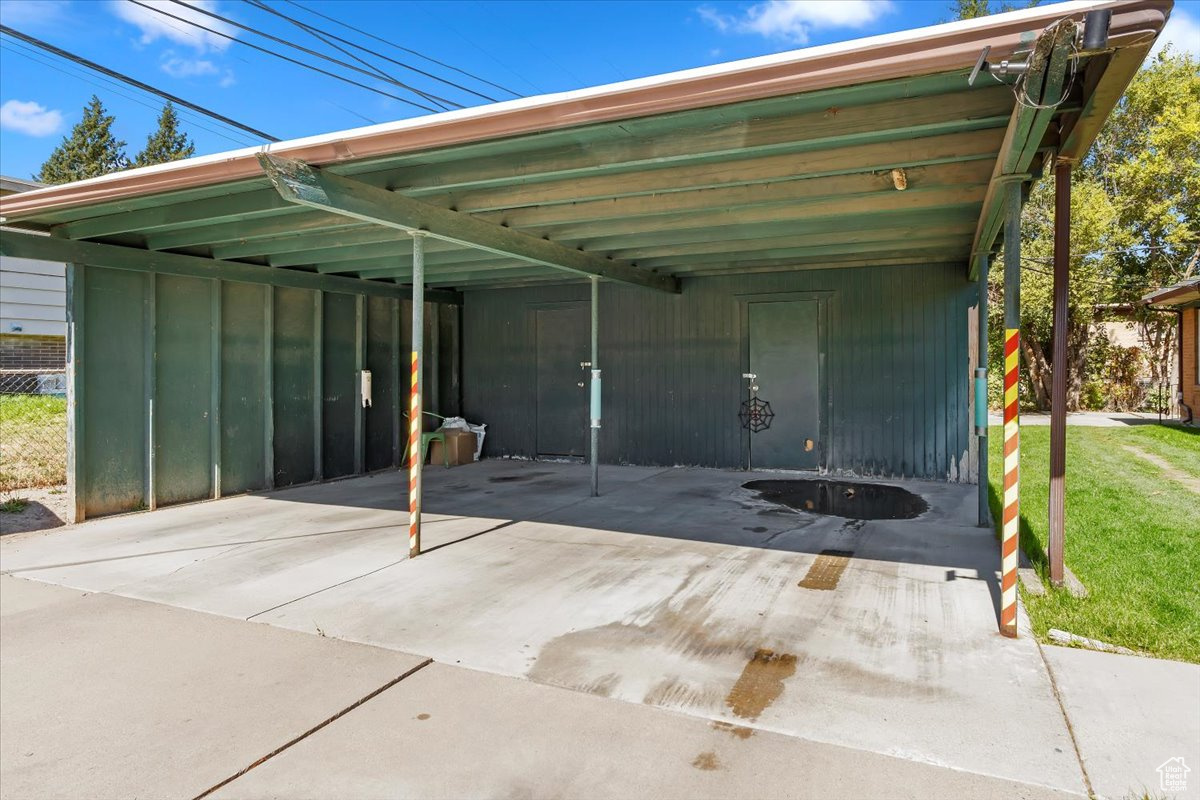 MEADOWS - Residential Income