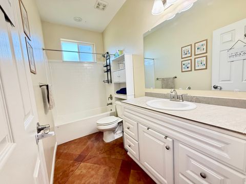 Tiny photo for 326 W 400 N, La Verkin, UT 84745 (MLS # 2158521)