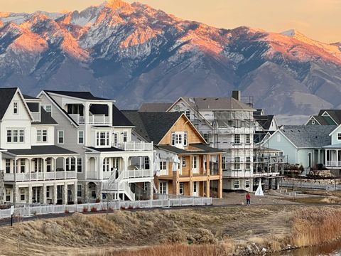 Tiny photo for 11048 S PADDLE BOARD WAY #3-332, South Jordan, UT 84009 (MLS # 2126849)