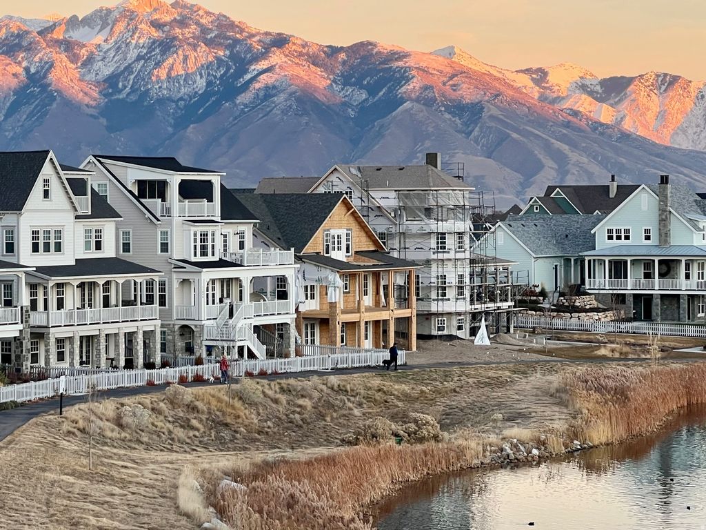 Photo of 11048 S PADDLE BOARD WAY #3-332, South Jordan, UT 84009 (MLS # 2126849)