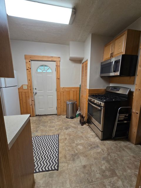 Tiny photo for 3252 N 600 W, Pleasant View, UT 84414 (MLS # 2133953)