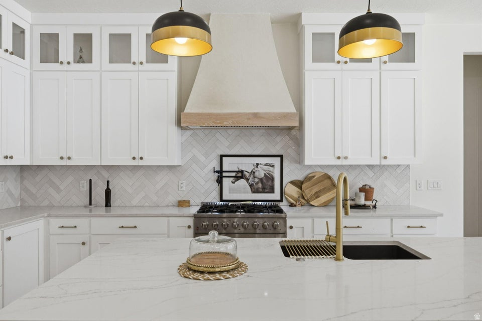 SCENIC SUNRISE PH 4 - Residential