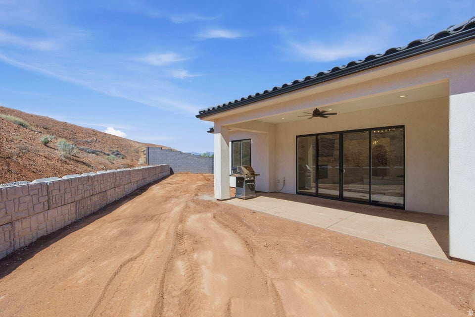 SCENIC SUNRISE PH 4 - Residential