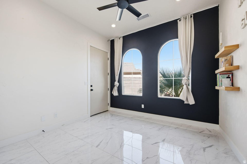 SCENIC SUNRISE PH 4 - Residential