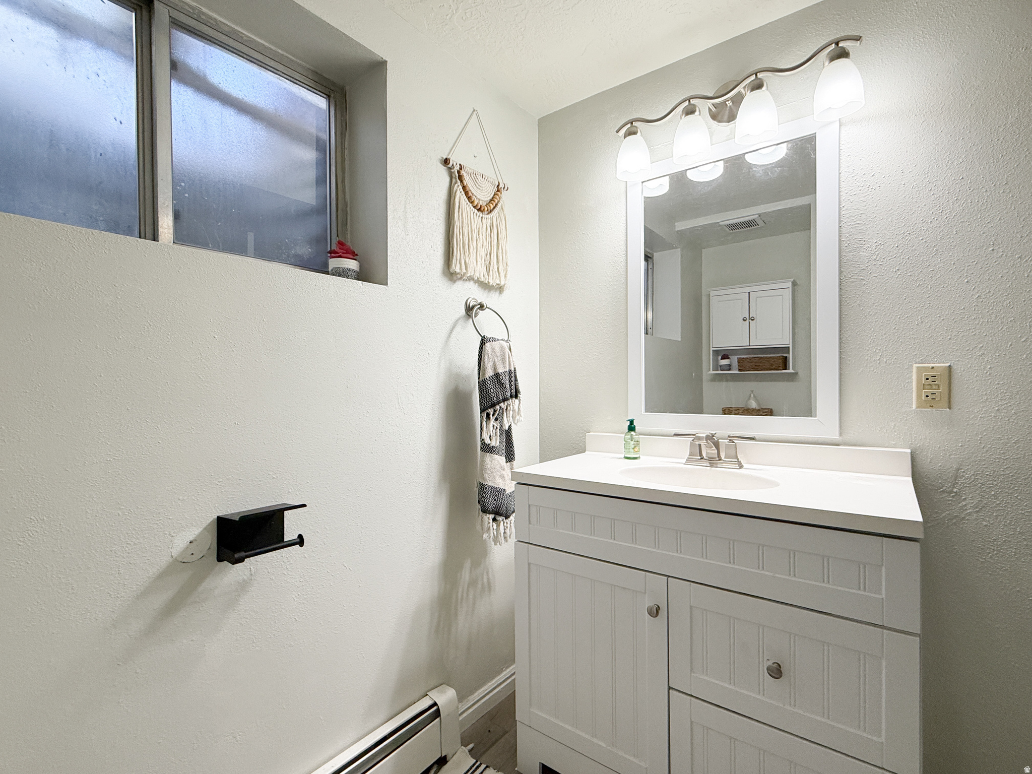 MANTUA - Residential