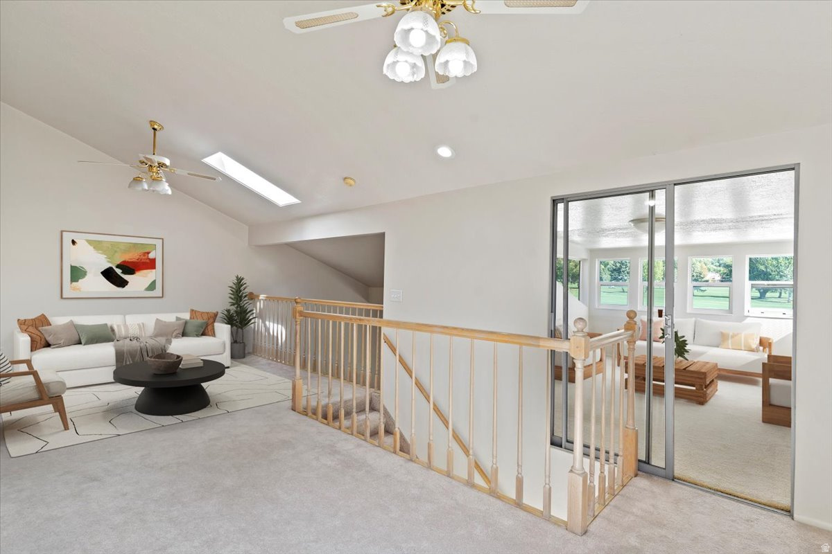 WHITE BARN - Residential Income