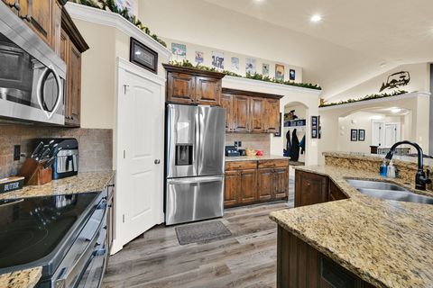 Tiny photo for 2809 W 2175 N, Plain City, UT 84404 (MLS # 2136778)