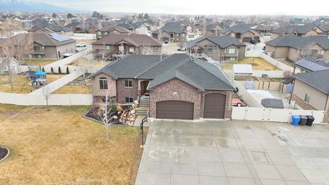 Tiny photo for 2809 W 2175 N, Plain City, UT 84404 (MLS # 2136778)