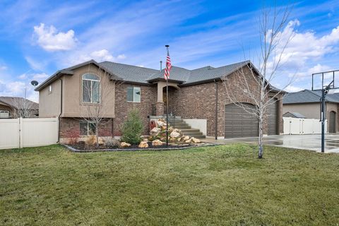 Tiny photo for 2809 W 2175 N, Plain City, UT 84404 (MLS # 2136778)