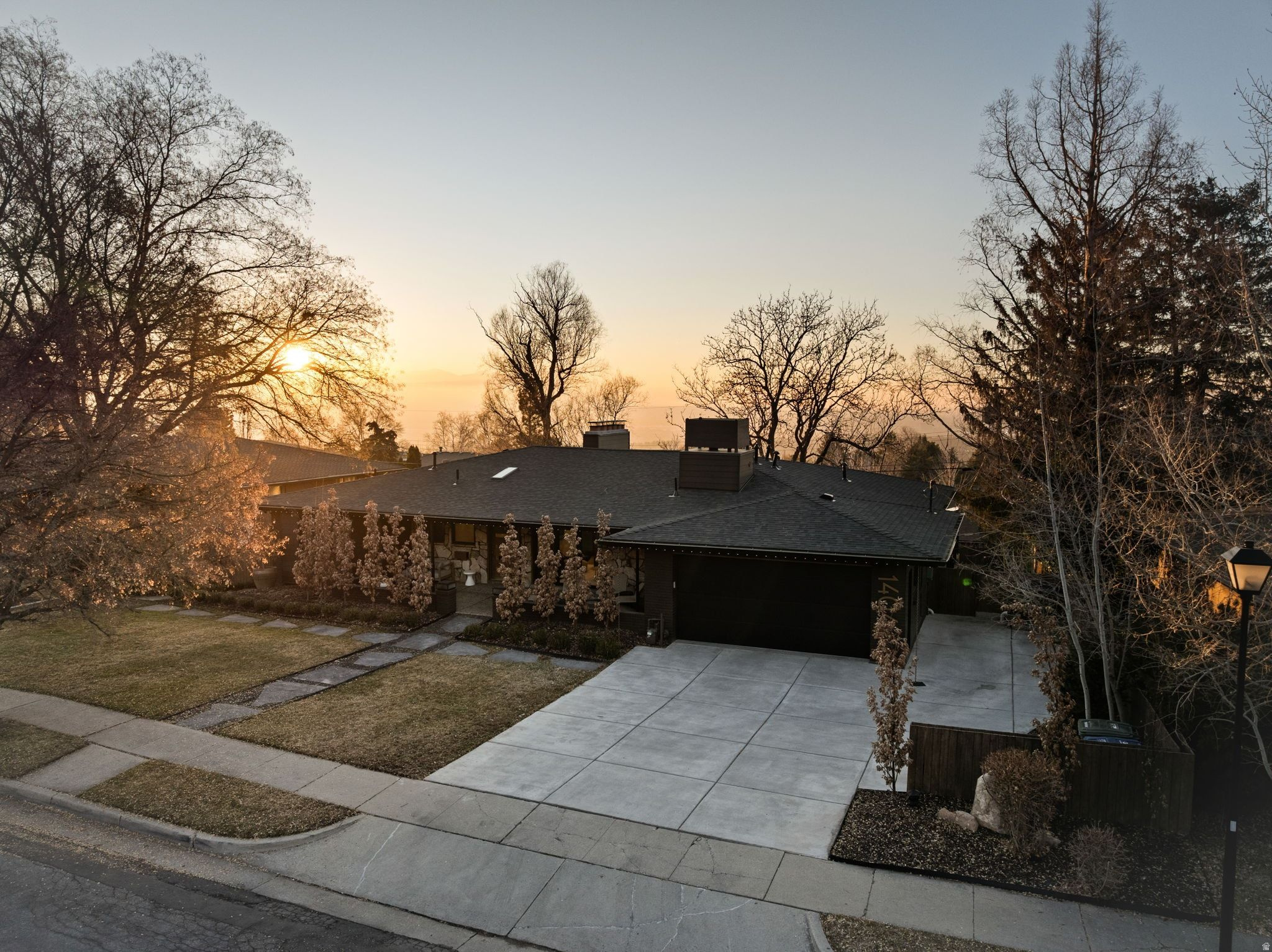 ST MARY HILL - Residential