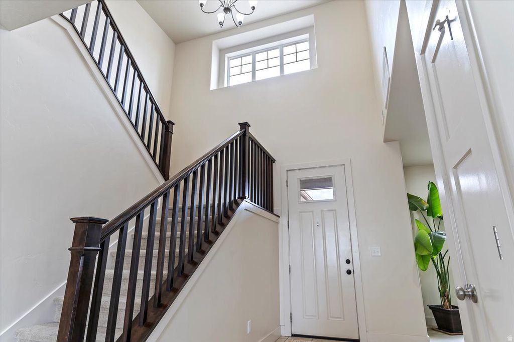 Photo of 911 CALLIE CT, North Salt Lake, UT 84054 (MLS # 2137095)