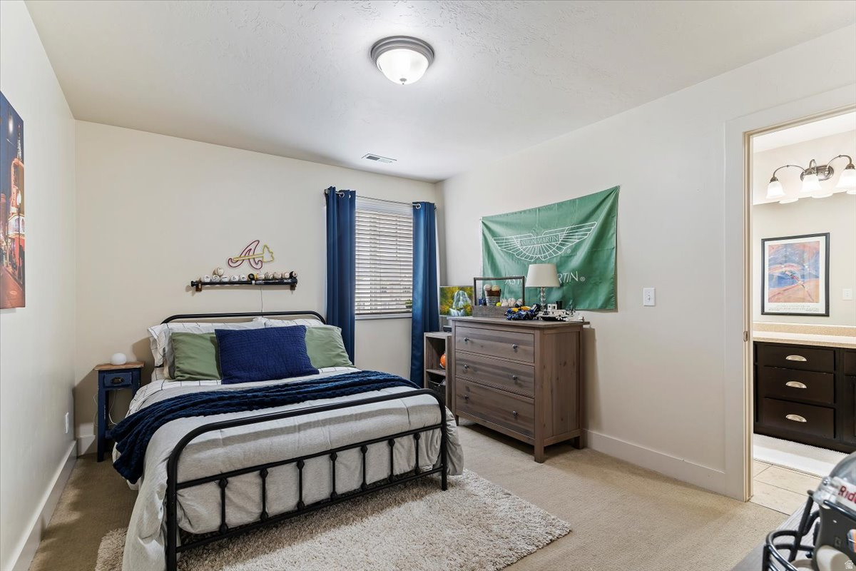 FOXBORO NORTH - Residential