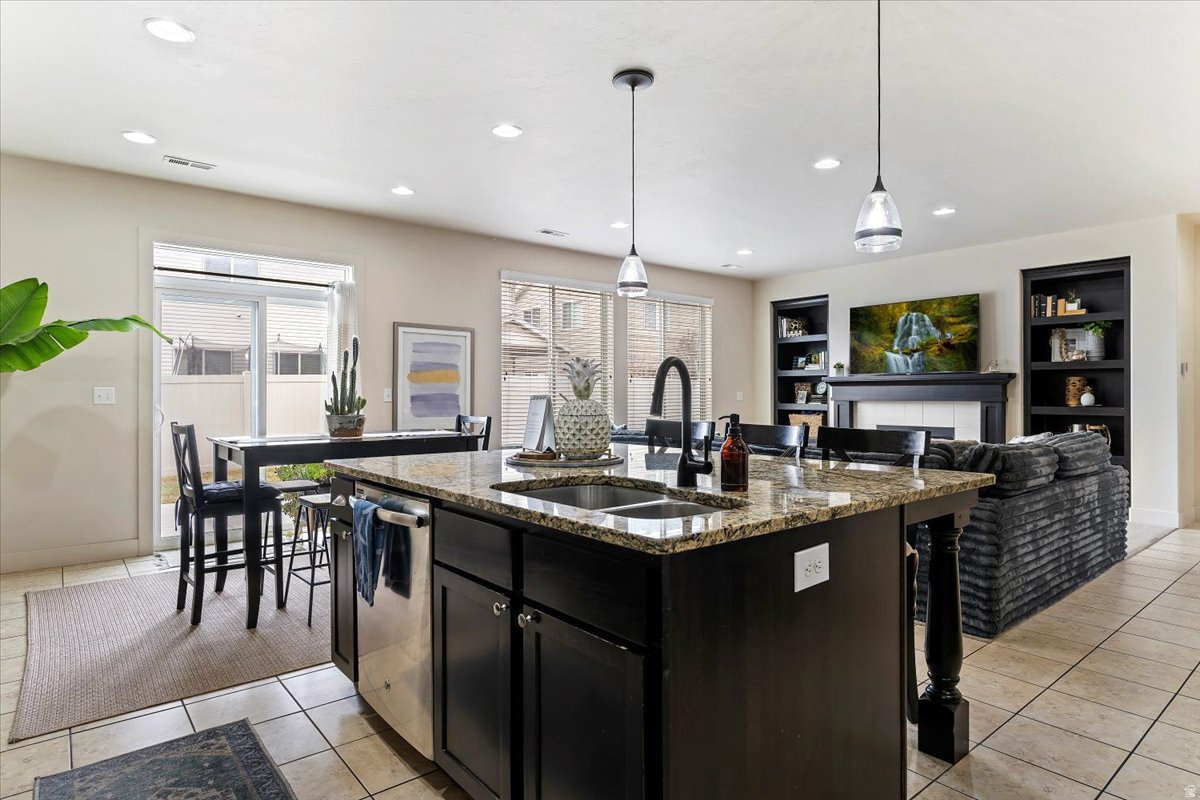 FOXBORO NORTH - Residential