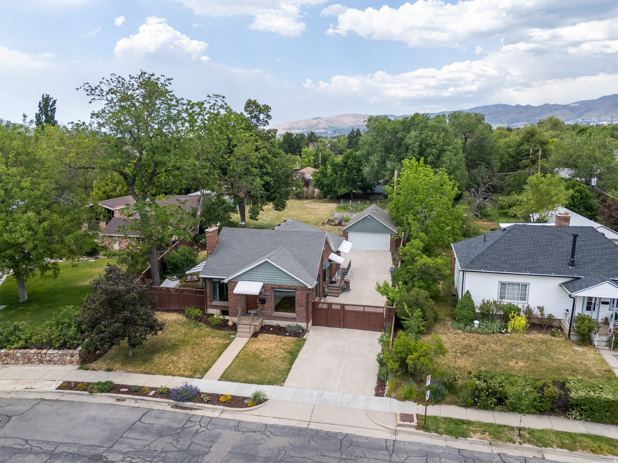MILLCREEK - Residential