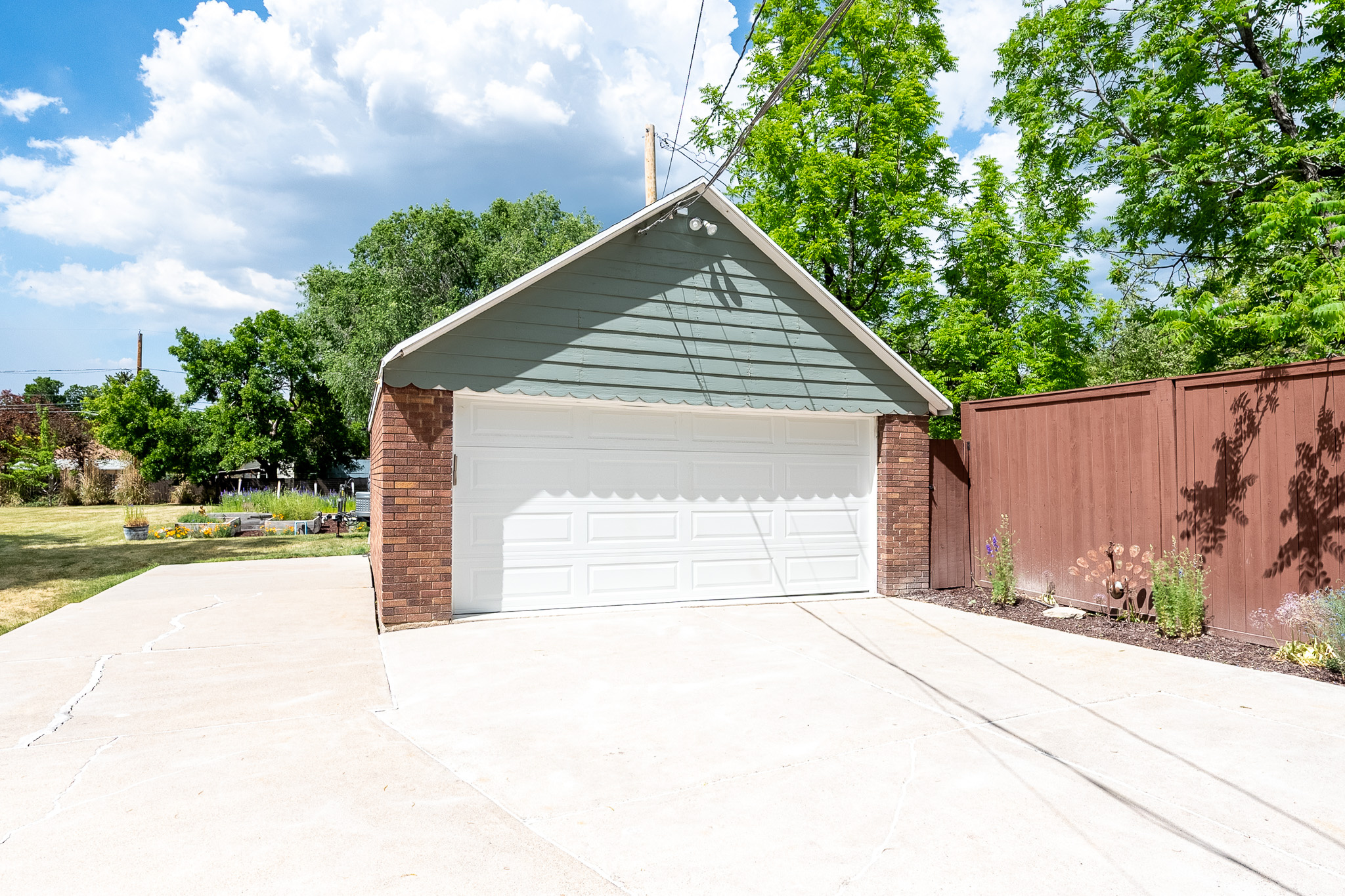 MILLCREEK - Residential