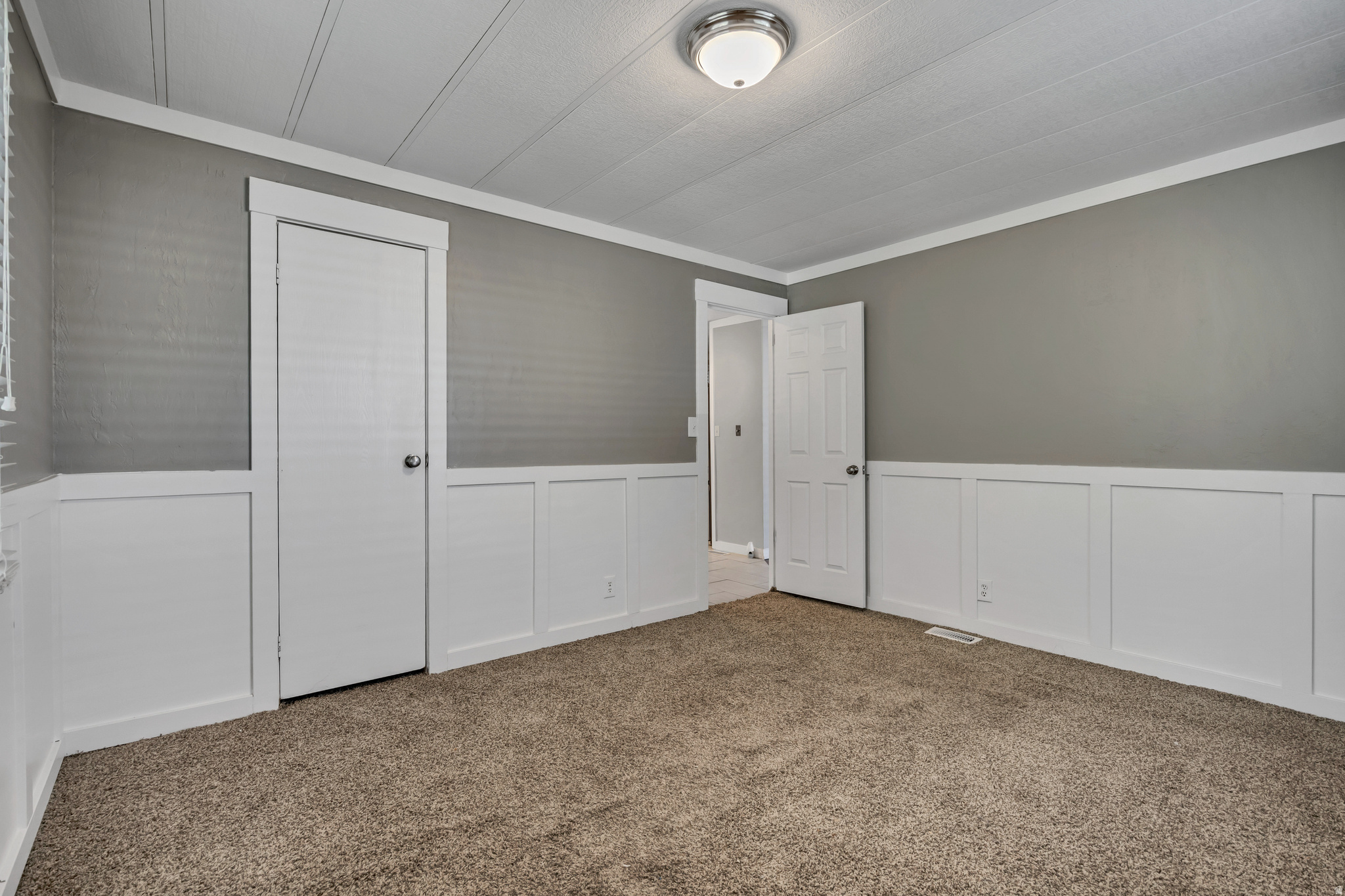 MAJESTIC OAKS - Residential