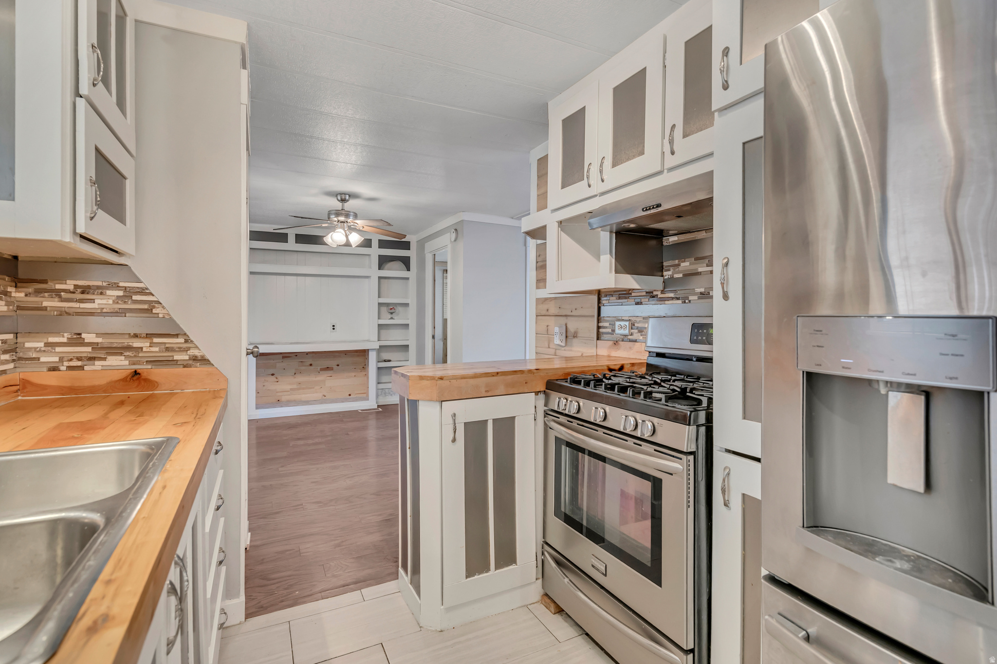 MAJESTIC OAKS - Residential