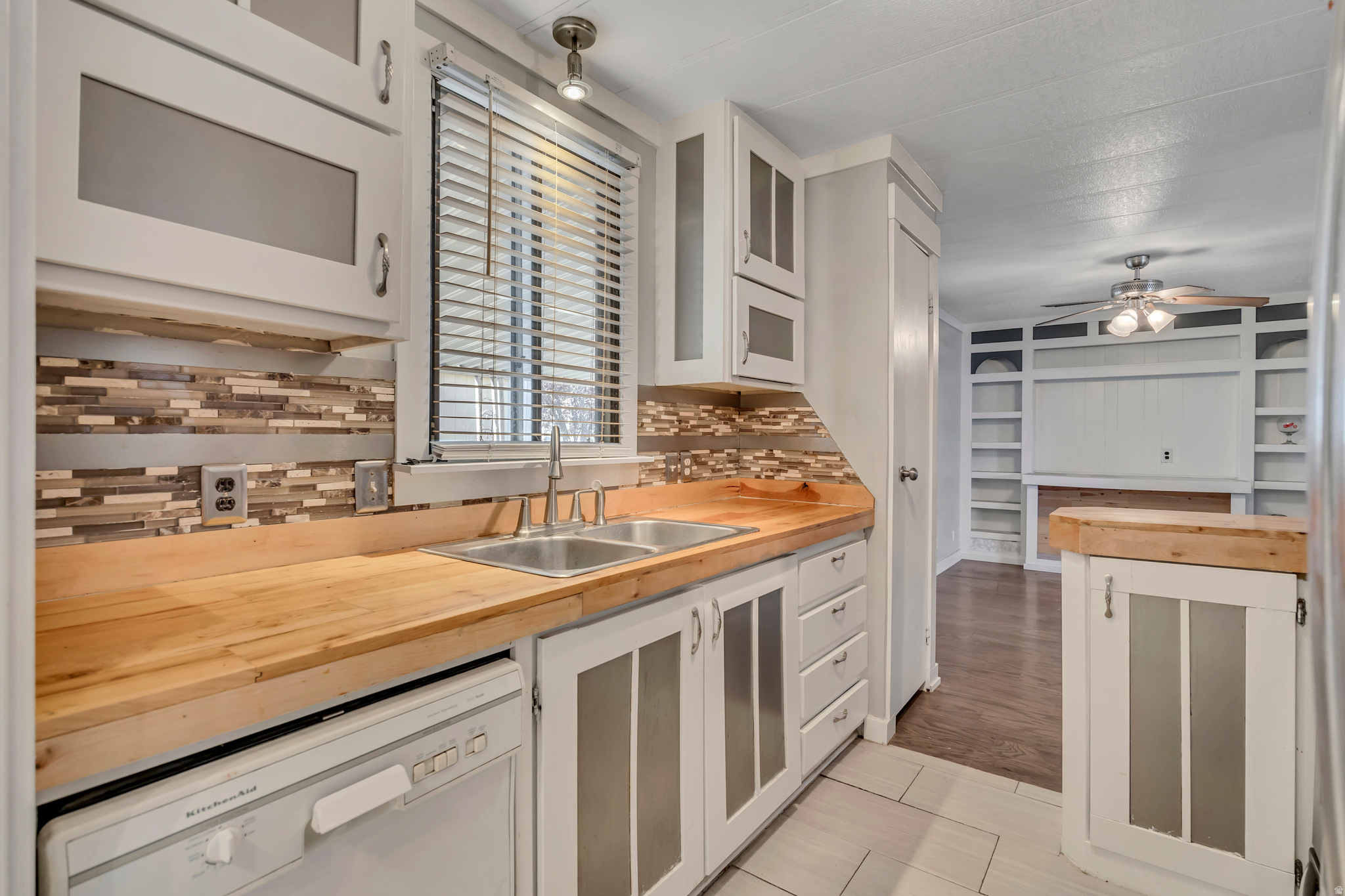 MAJESTIC OAKS - Residential