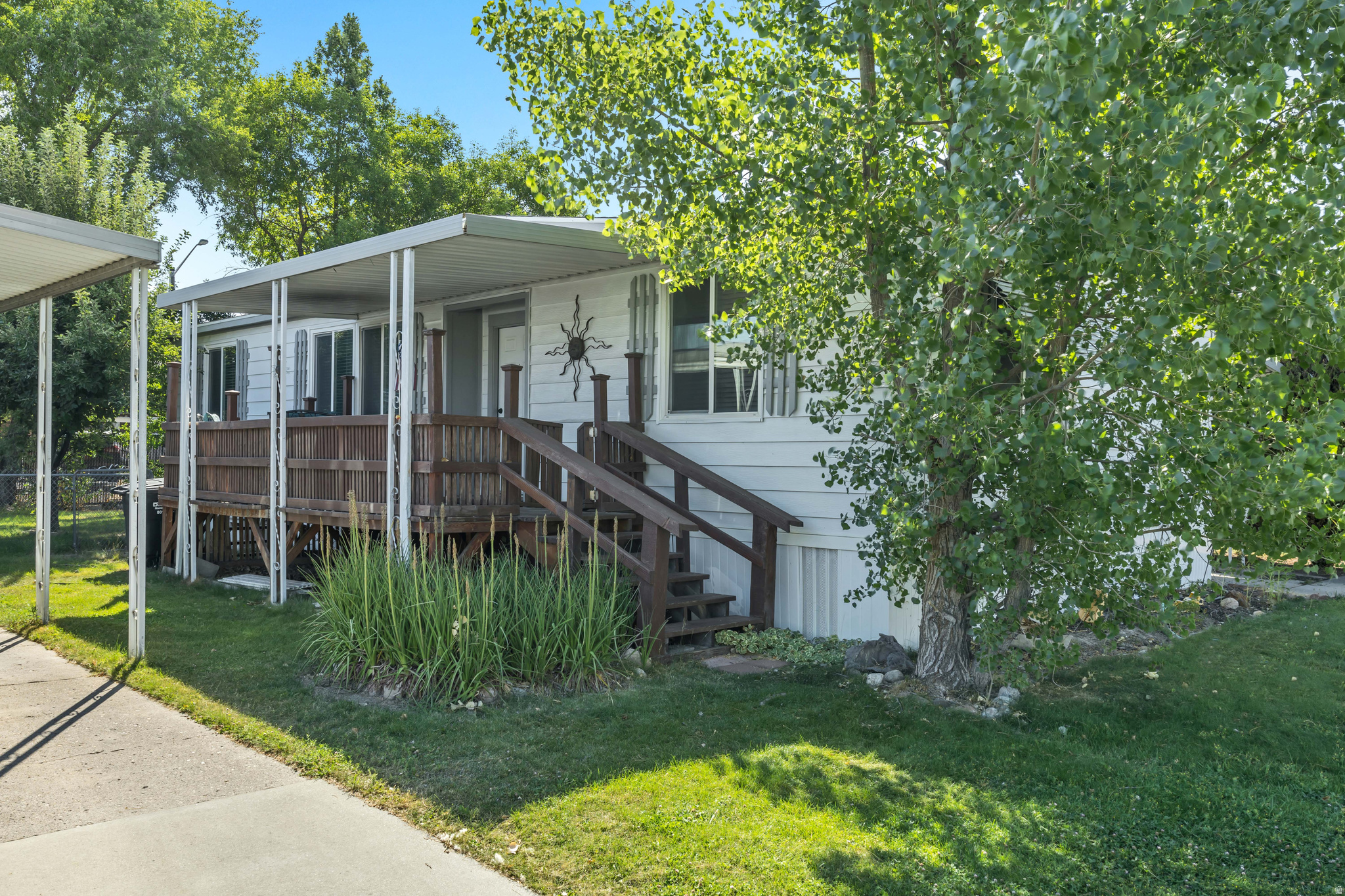 MAJESTIC OAKS - Residential