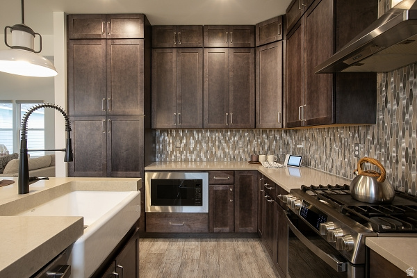 HILLSIDE PASEO - Residential