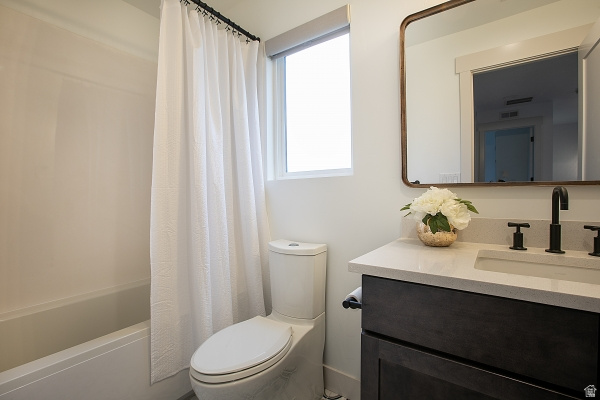 HILLSIDE PASEO - Residential