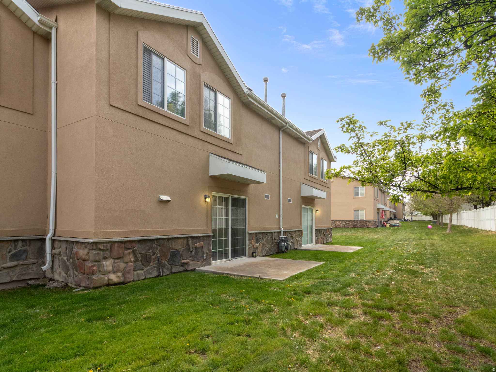 COMPASS COVE - Residential