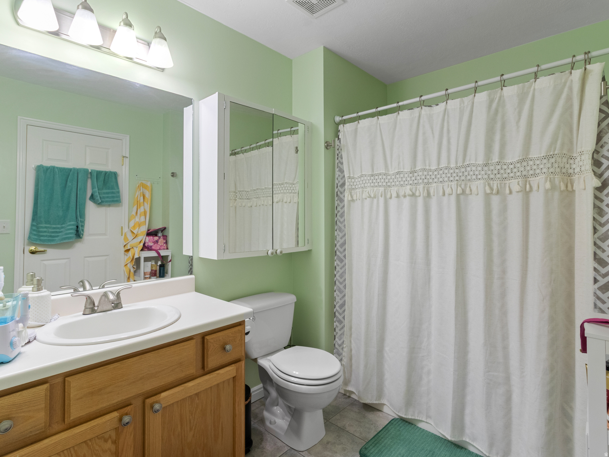 COMPASS COVE - Residential