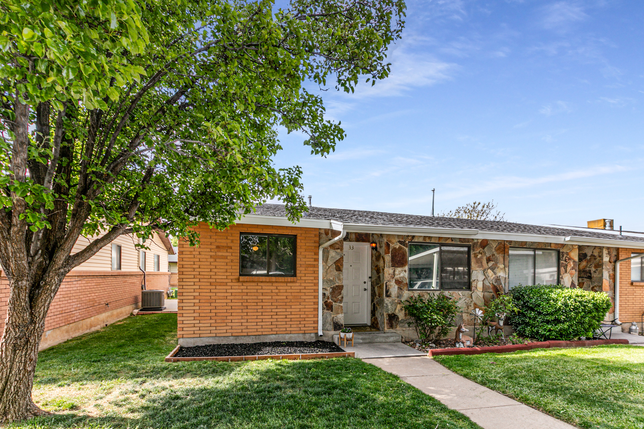 PEARWOOD PARK - Residential