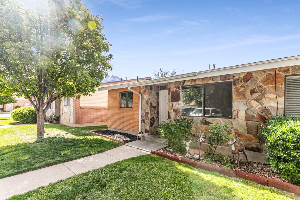 Photo of 947 CANYON RD #33, Ogden, UT 84404 (MLS # 2156590)