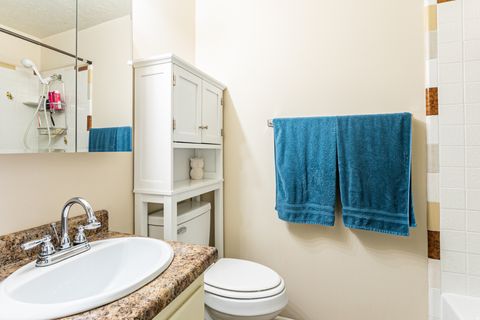 Tiny photo for 947 E CANYON RD #33, Ogden, UT 84404 (MLS # 2156590)