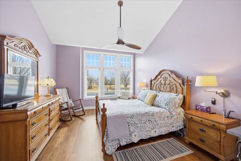 Tiny photo for 4529 W IRON MOUNTAIN DR, South Jordan, UT 84009 (MLS # 2141361)