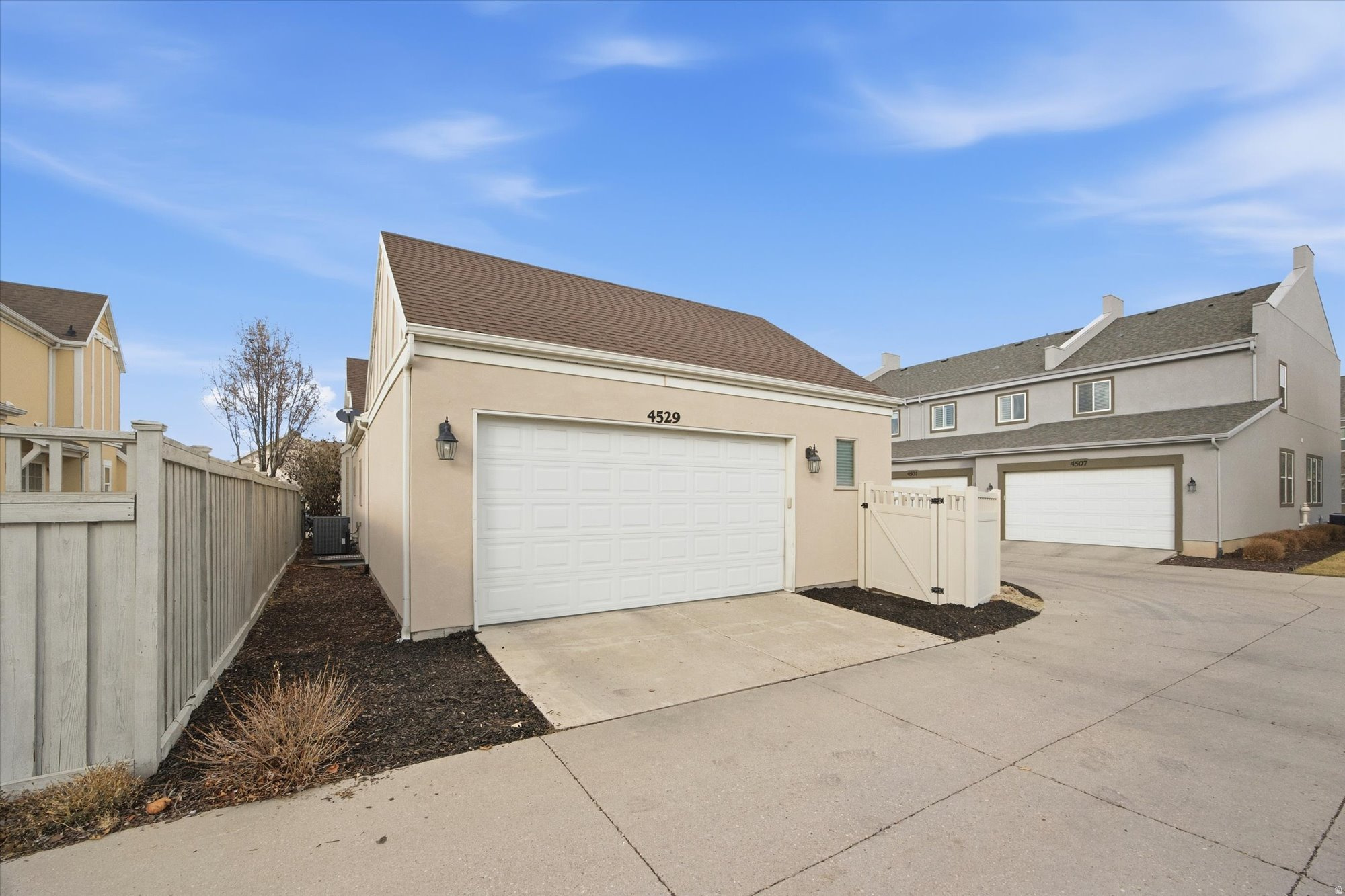 DAYBREAK - Residential