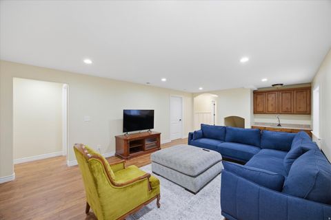 Tiny photo for 4529 W IRON MOUNTAIN DR, South Jordan, UT 84009 (MLS # 2141361)