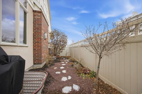 Tiny photo for 4529 W IRON MOUNTAIN DR, South Jordan, UT 84009 (MLS # 2141361)