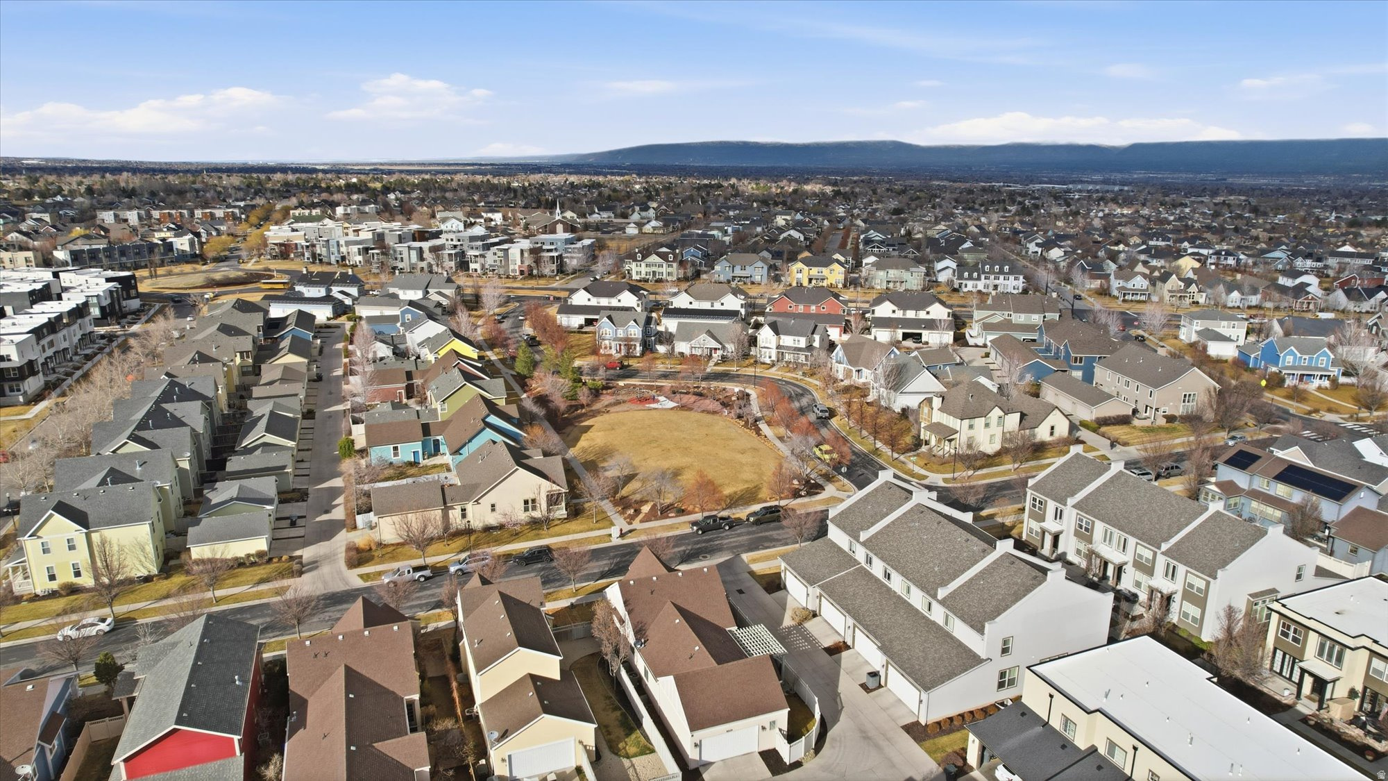 DAYBREAK - Residential