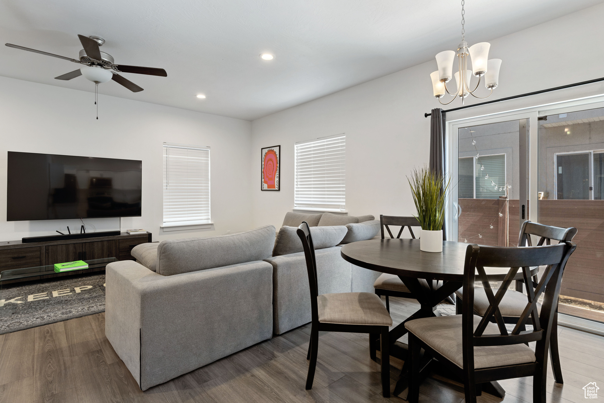 WINDSOR - Residential