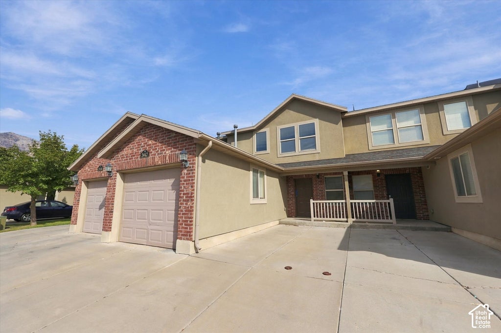 Photo of 2442 N WELLINGTON Dr, Harrisville, UT 84414 (MLS # 2189203)