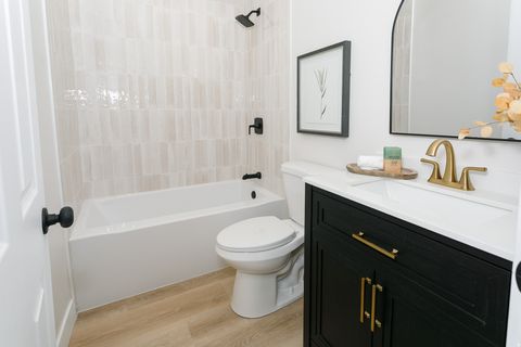 Tiny photo for 2098 W 700 S, Syracuse, UT 84075 (MLS # 2143219)